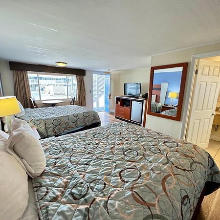 Days Inn By Wyndham - Cape Cod West Yarmouth Eksteriør billede