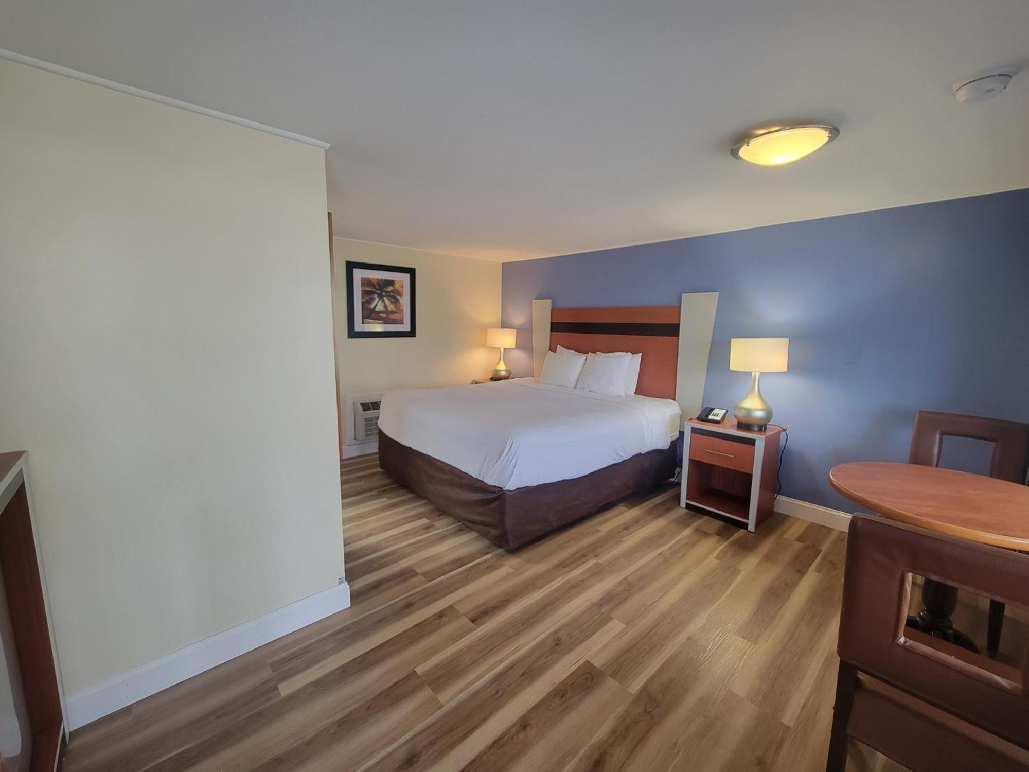 Days Inn By Wyndham - Cape Cod West Yarmouth Eksteriør billede