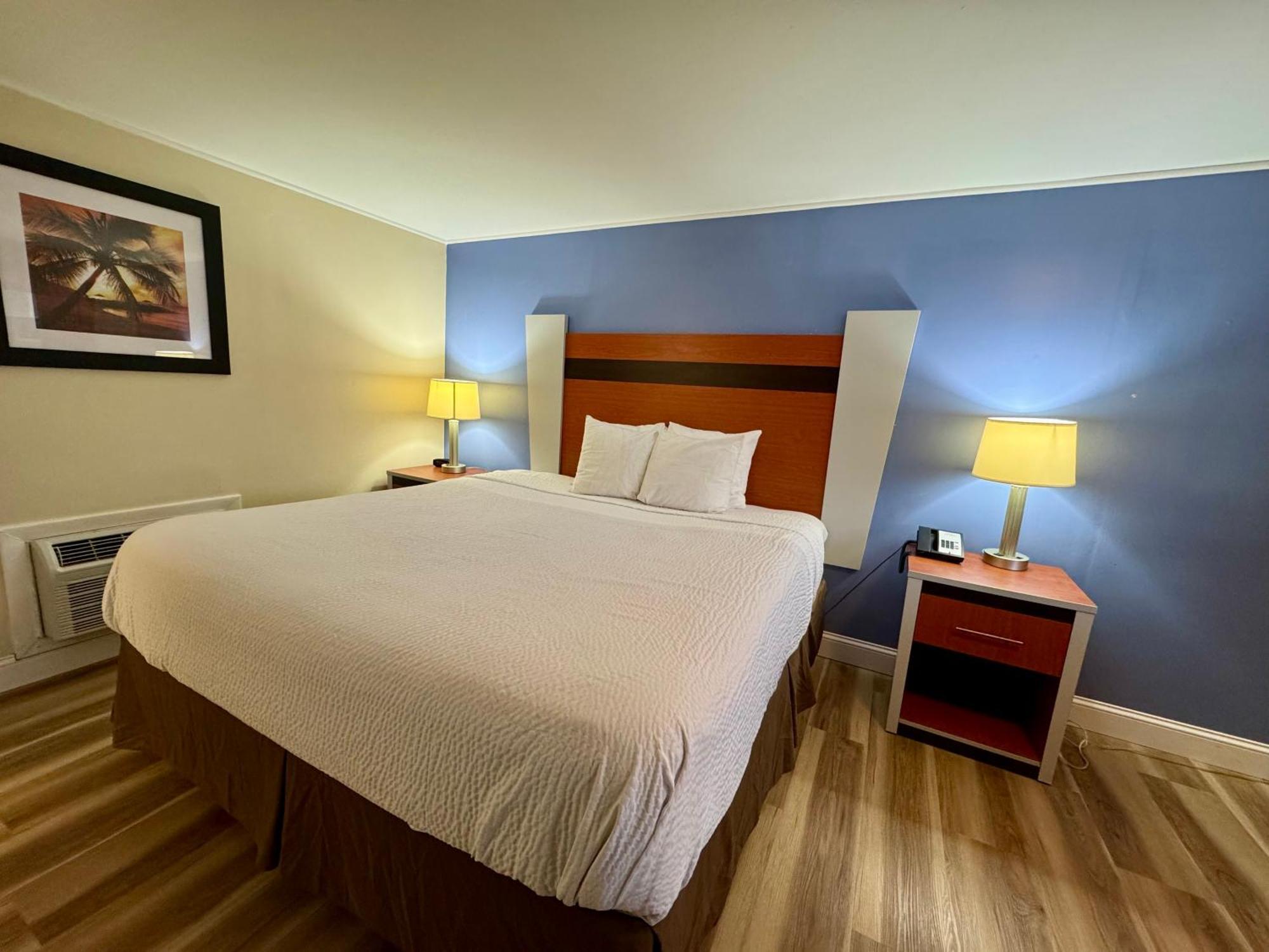 Days Inn By Wyndham - Cape Cod West Yarmouth Eksteriør billede
